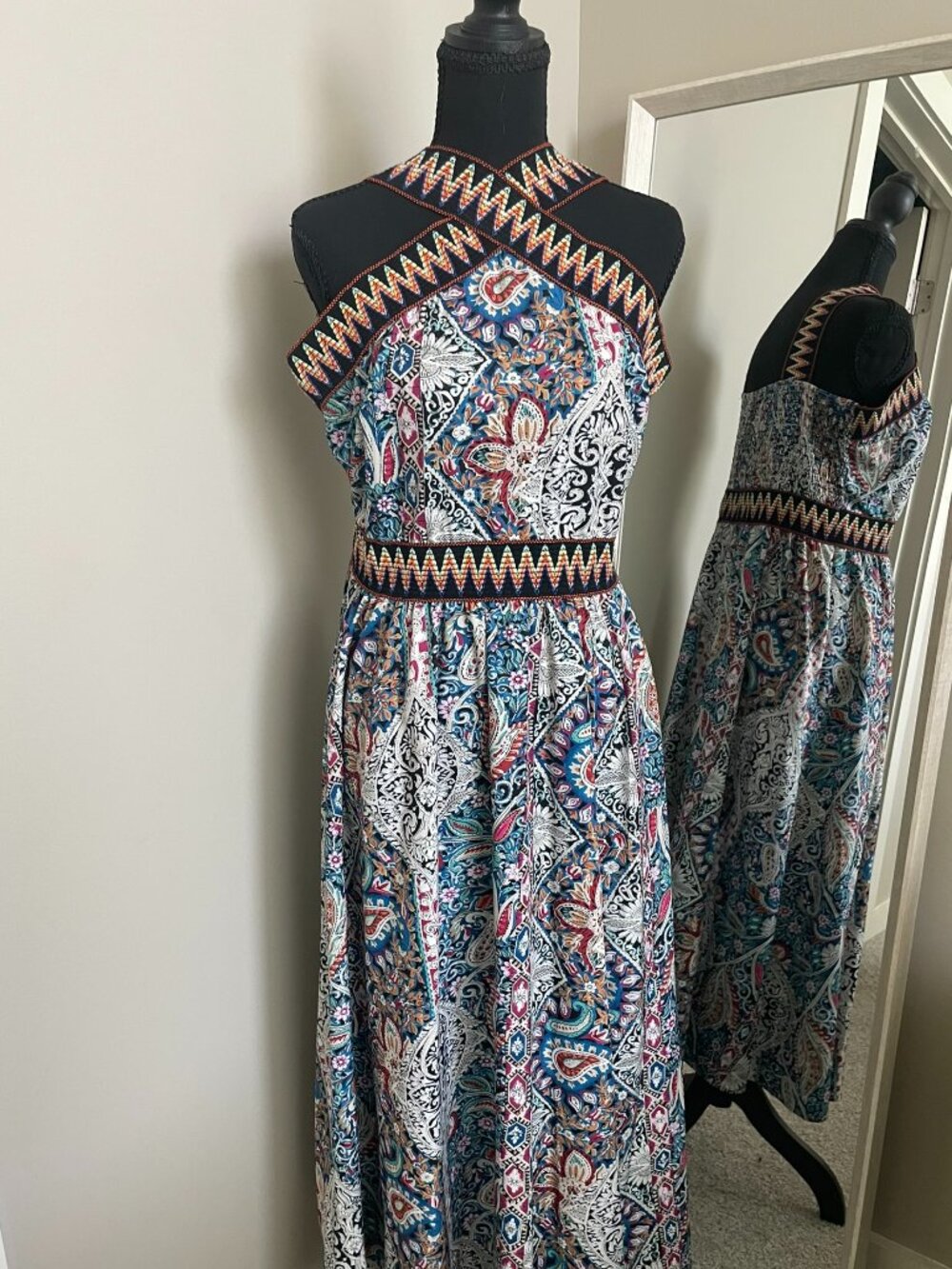 Boho Paisley Halter Maxi Dress – Crisscross Neckline – Multicolor Festival Chic